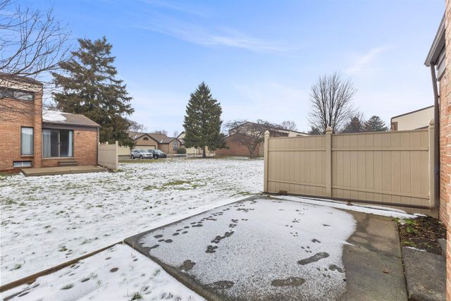 1957 Nicholas Court, Warren, MI 48092