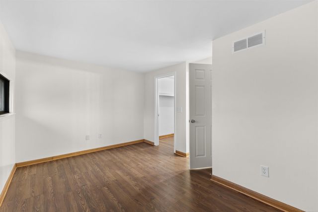 1957 Nicholas Court, Warren, MI 48092