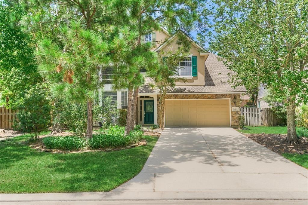 19 E Sundance Circle, The Woodlands, TX 77382