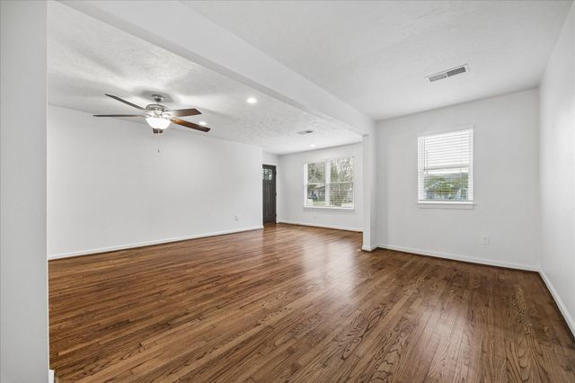 7515 Magnolia Street, Houston, TX 77023