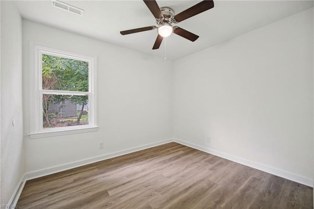 147 Allard RD, Portsmouth, VA 23701