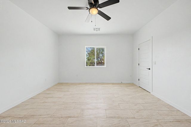 9211 W Floyd Street, Tucson, AZ 85735