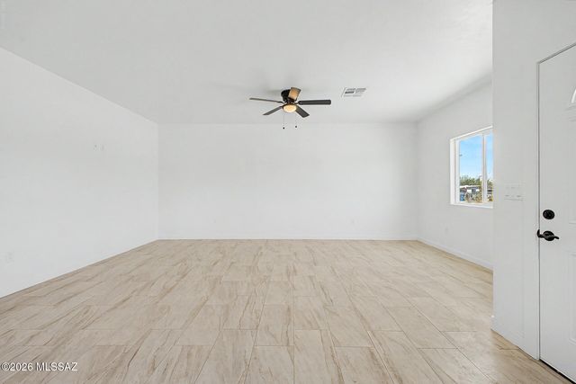 9211 W Floyd Street, Tucson, AZ 85735