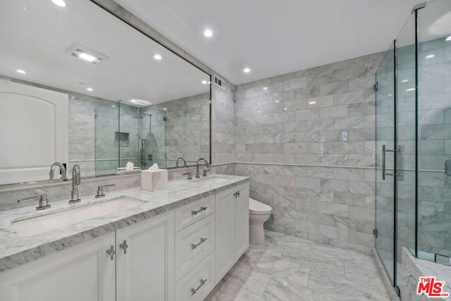 433 N Doheny Drive 103, Beverly Hills, CA 90210