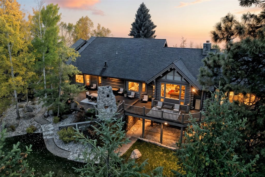 1789 Skalkaho Hwy, Hamilton, MT 59840