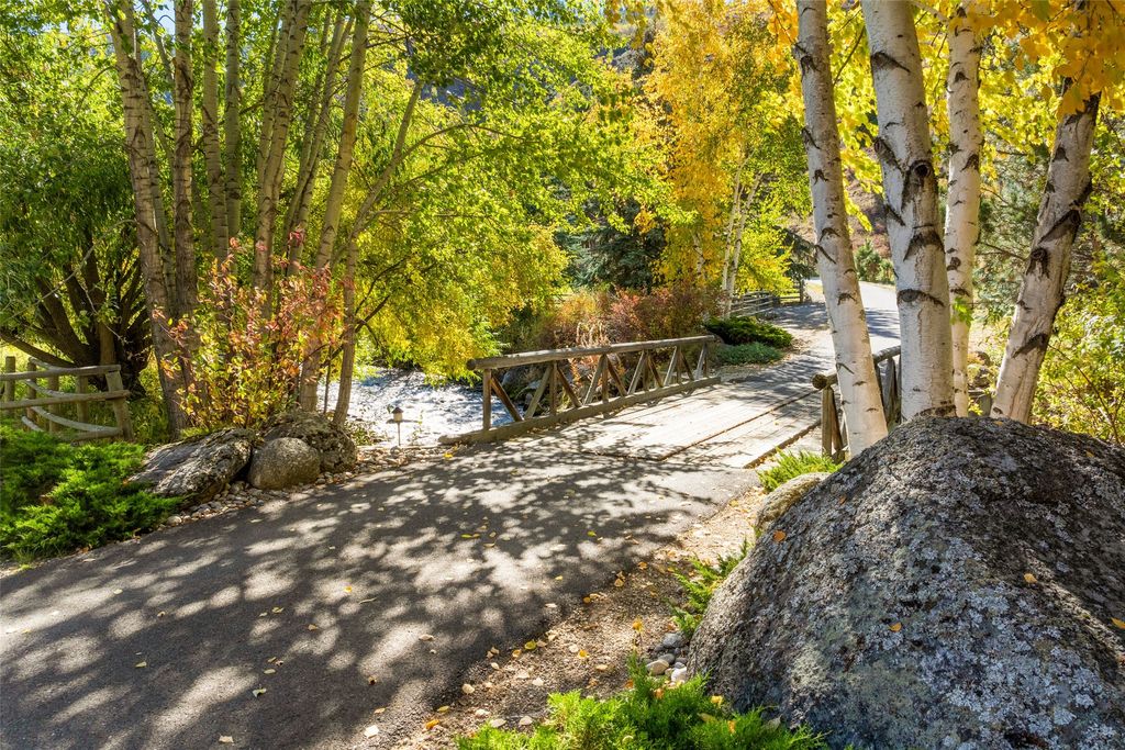 1789 Skalkaho Hwy, Hamilton, MT 59840 photo 13