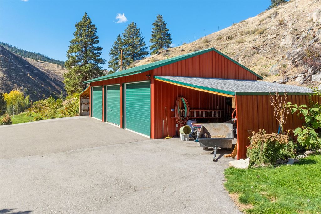 1789 Skalkaho Hwy, Hamilton, MT 59840 photo 132