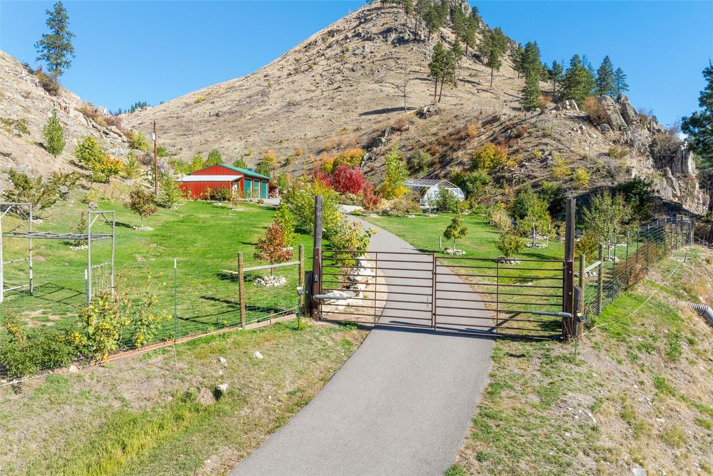 1789 Skalkaho Hwy, Hamilton, MT 59840 photo 135