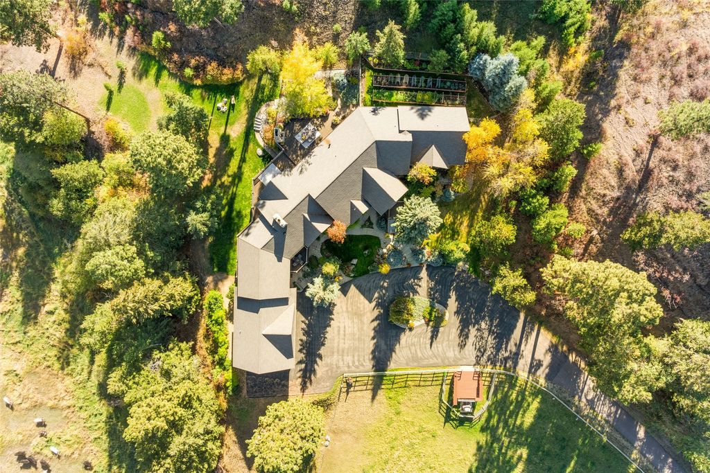 1789 Skalkaho Hwy, Hamilton, MT 59840 photo 18