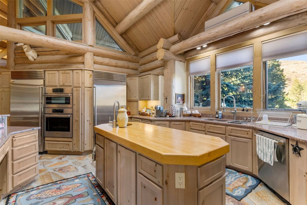 1789 Skalkaho Hwy, Hamilton, MT 59840 photo 24