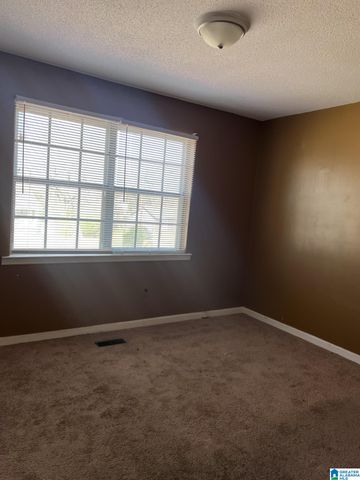 2110 SUN CIRCLE, Fultondale, AL 35068