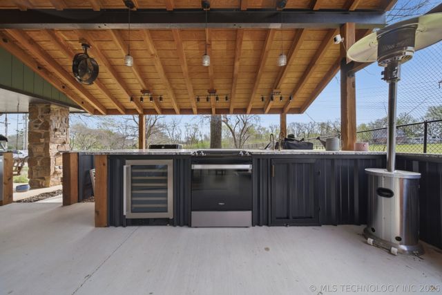 12450 S Elwood Avenue, Jenks, OK 74033