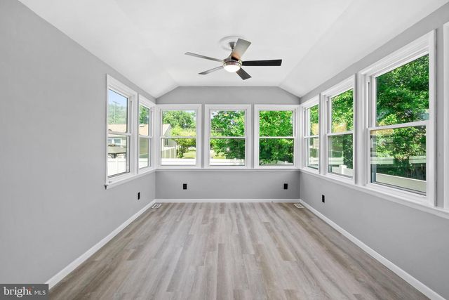 22 G, West Deptford, NJ 08096