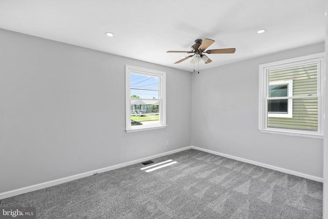 22 G, West Deptford, NJ 08096