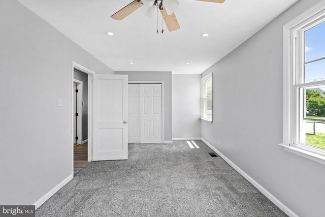 22 G, West Deptford, NJ 08096