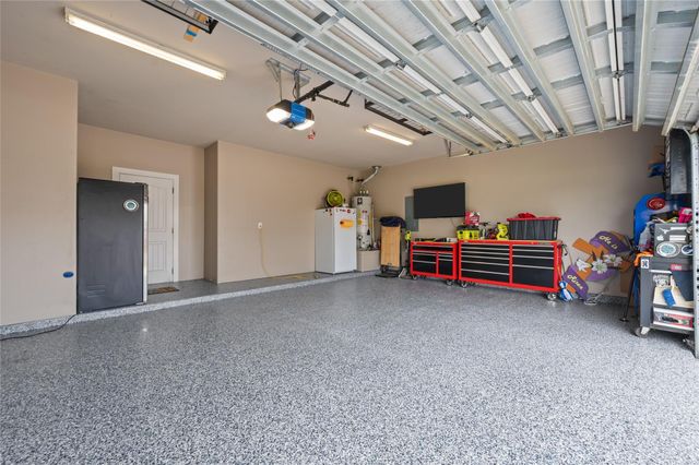 9723 Suffolk Downs Drive, Mont Belvieu, TX 77523