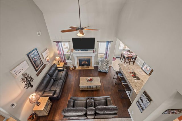 9723 Suffolk Downs Drive, Mont Belvieu, TX 77523