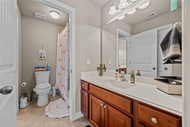 9723 Suffolk Downs Drive, Mont Belvieu, TX 77523