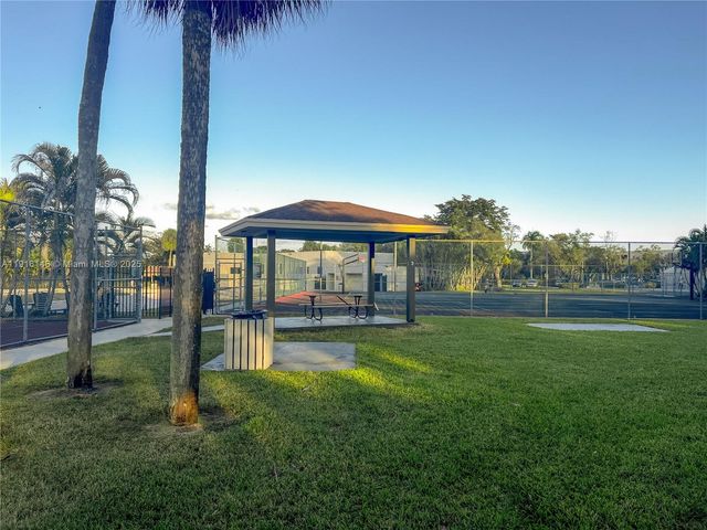 8600 SW 133rd Ave Rd 401, Miami, FL 33183