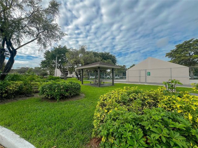 8600 SW 133rd Ave Rd 401, Miami, FL 33183