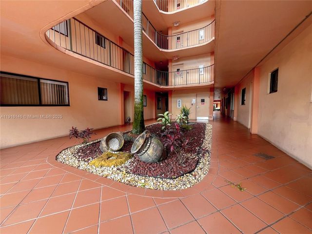 8600 SW 133rd Ave Rd 401, Miami, FL 33183