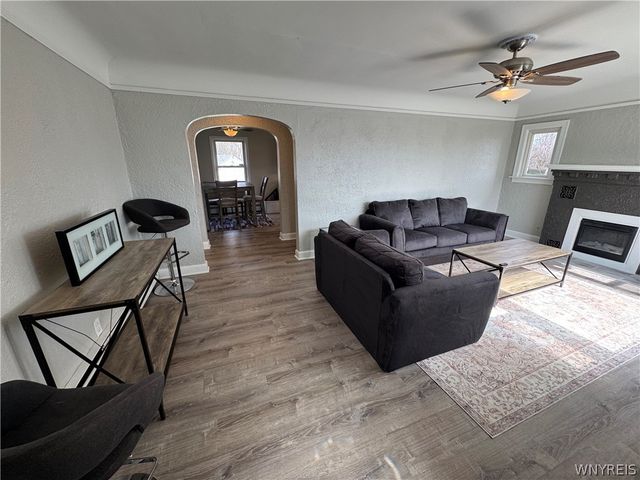 5957 Military Road, Lewiston, NY 14092