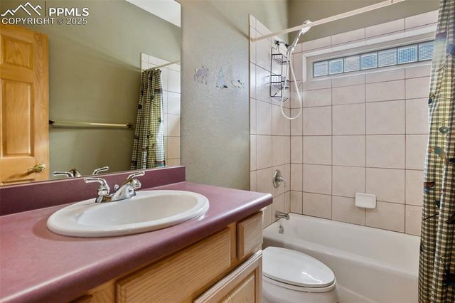 427 Gray Horse Circle, Woodland Park, CO 80863