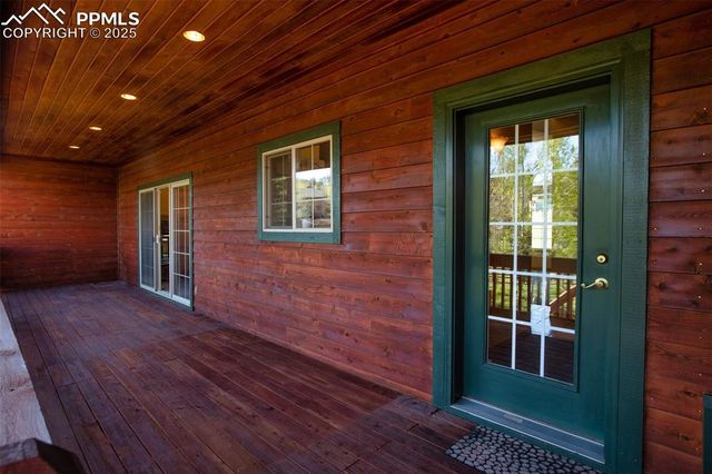 427 Gray Horse Circle, Woodland Park, CO 80863