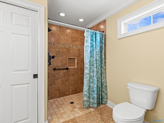 15616 Wright Road, Athens, AL 35611