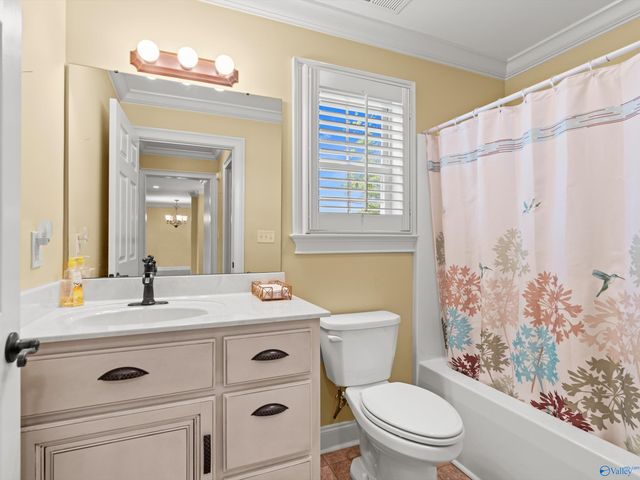 15616 Wright Road, Athens, AL 35611