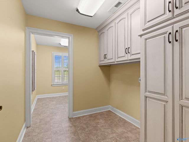 15616 Wright Road, Athens, AL 35611