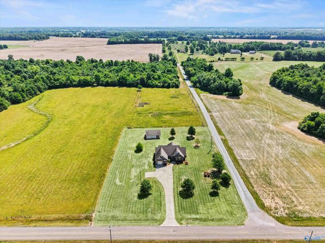 15616 Wright Road, Athens, AL 35611