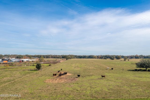 701 Heide Circle, Scott, LA 70583