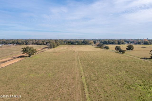 701 Heide Circle, Scott, LA 70583
