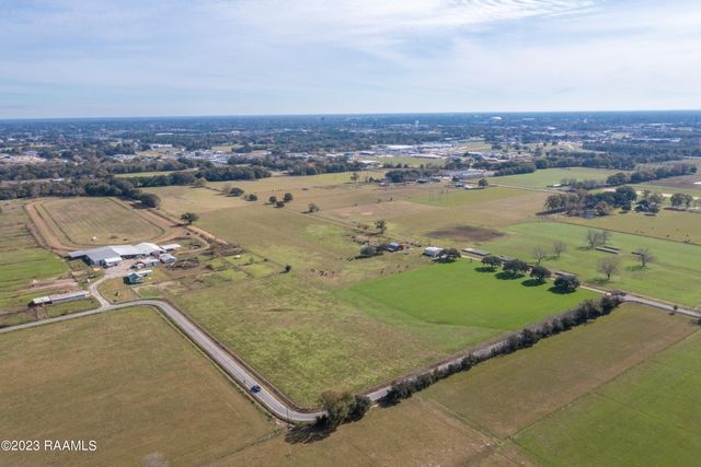 701 Heide Circle, Scott, LA 70583