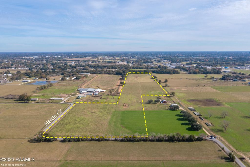 701 Heide Circle, Scott, LA 70583