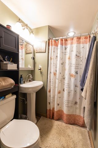 4084 E HIGHWAY 24, Moberly, MO 65270