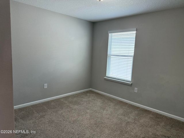 7713 ISLAND FOX Road, Jacksonville, FL 32222