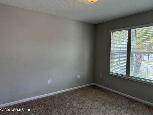 7713 ISLAND FOX Road, Jacksonville, FL 32222