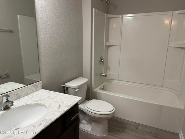 7713 ISLAND FOX Road, Jacksonville, FL 32222