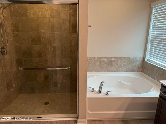 7713 ISLAND FOX Road, Jacksonville, FL 32222