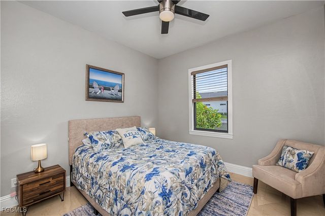 1416 SW 4th LN, Cape Coral, FL 33991