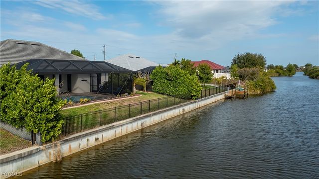 1416 SW 4th LN, Cape Coral, FL 33991