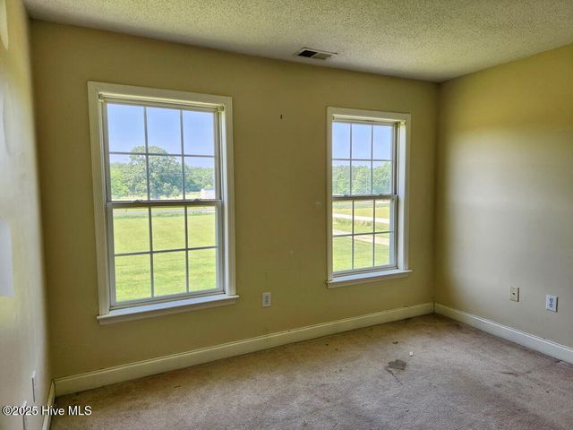 5702 Whichard Road, Stokes, NC 27884