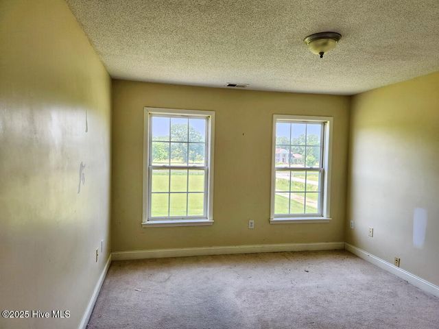 5702 Whichard Road, Stokes, NC 27884