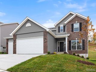 557 Evening Primrose Drive, Wentzville, MO 63385