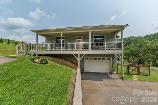 38 Sunrise Drive, Mars Hill, NC 28754