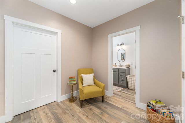 38 Sunrise Drive, Mars Hill, NC 28754