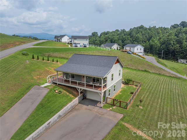 38 Sunrise Drive, Mars Hill, NC 28754