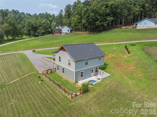 38 Sunrise Drive, Mars Hill, NC 28754